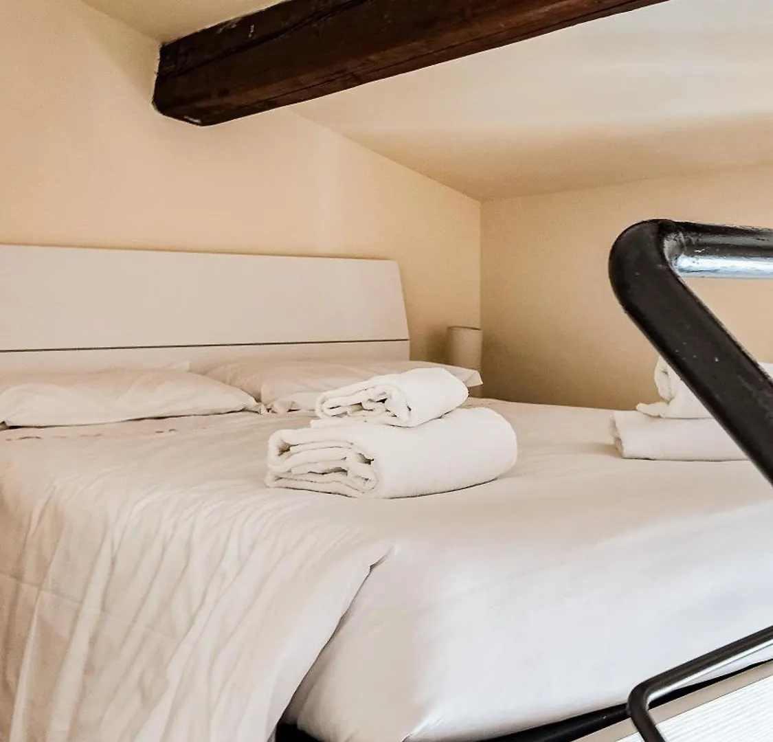 Toscanella Suite Firenze 0*,  Italia